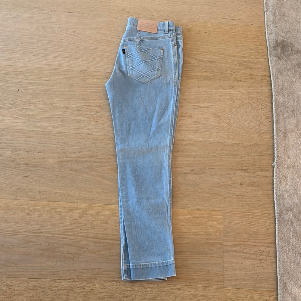 Women’s  Light Blue Jeans